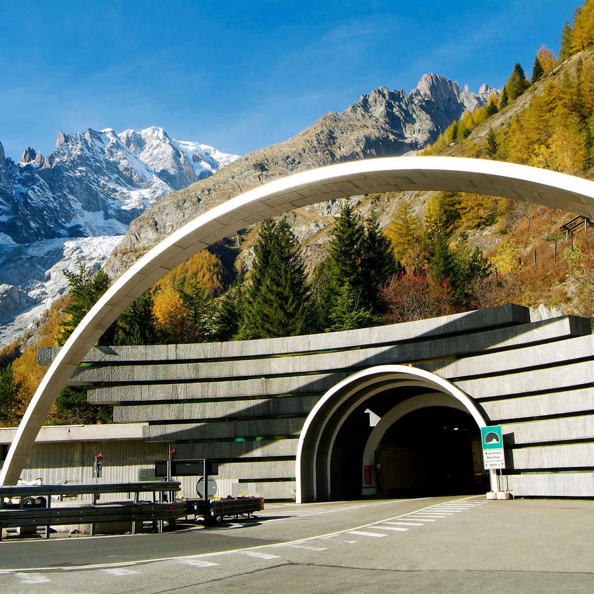 Courmayeurmontblanc - Chiusura Traforo del Monte Bianco