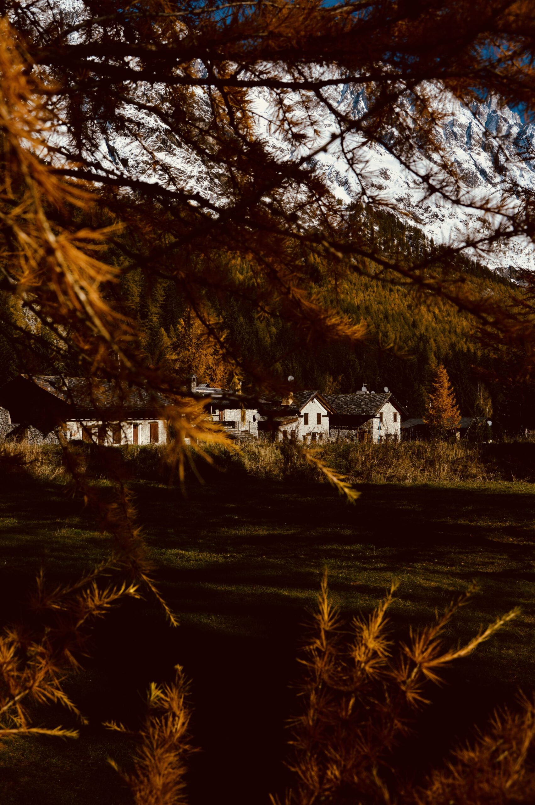 Courmayeurmontblanc - Tour dei villaggi